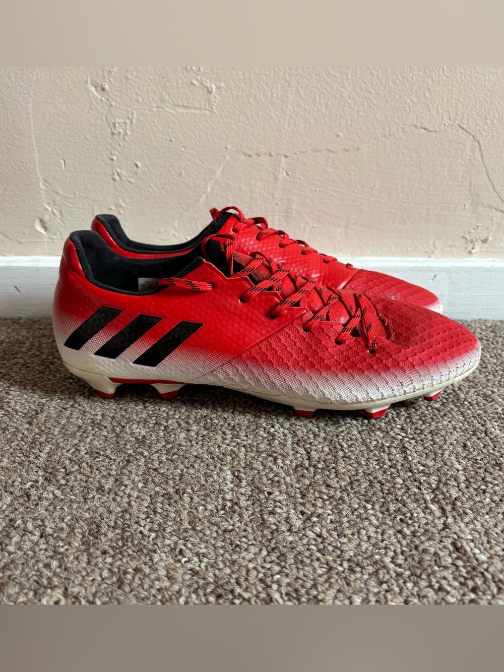 Adidas Messi Cleats Size 7.5 - Picture 2 of 10